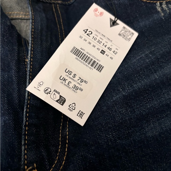 Mid Rise Full Length Jeans - Picture 3 of 4